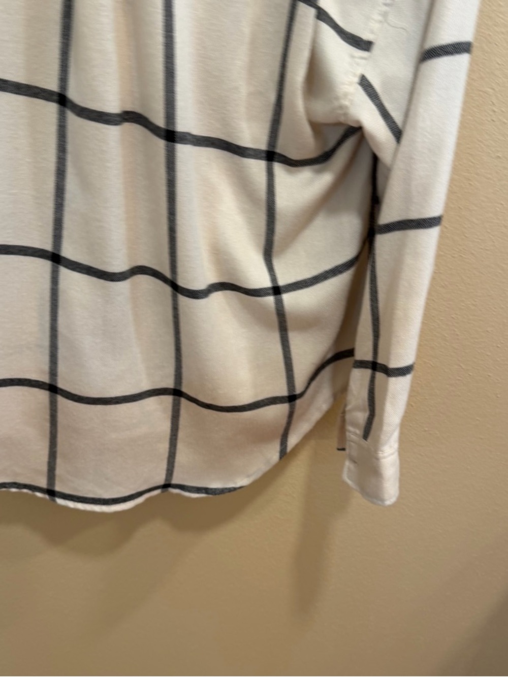 Z Supply Beige Windowpane Button-Up Shirt - Oversized Plaid Soft Flannel Medium - Picture 6 of 13